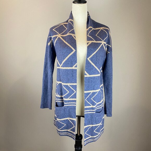 Two Sisters Cardigan Sweater Women's Size Small Angora Fabric Blend Aztec Print - Picture 1 of 13